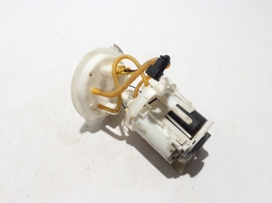 AUDI A5 (2016–2026) Kütusepump paagis 8W0919087M - 3
