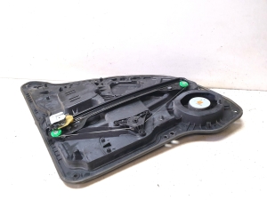Mercedes Benz GL-Class 166 (2012–2015) Front door window regulator 924804110 - 4
