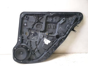 Rear side door window regulator - 924805110