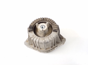 Mercedes Benz SLK-Class 172 (2011–2026) Engine mount A1722401317 - 4
