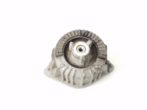 Mercedes Benz SLK-Class 172 (2011–2026) Engine mount A1722401417 - 2