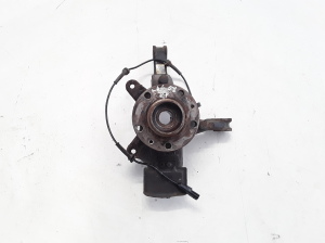 RENAULT Laguna III (2007–2015) Front wheel hub 400150005R - 2