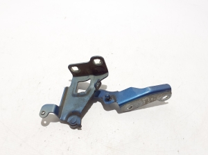 Hood hinge - 654019031R