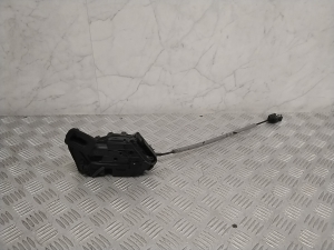 Skoda Octavia III (2013–2019) Rear side door lock 5TA839015E - 5