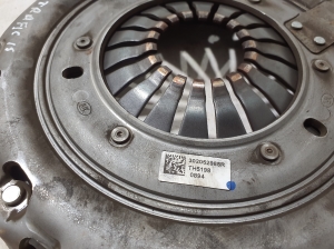 RENAULT Trafic III (2014–2022) Siduri surveplaat 302052965R - 3