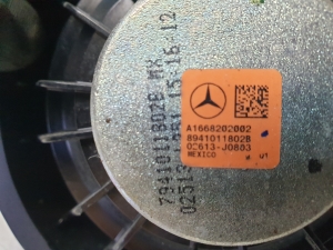 Mercedes Benz GL-Class 166 (2012–2015) Lautsprecher Tür vorne A1668202002 - 4