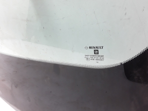 RENAULT Trafic III (2014–2022) Windshield - 2