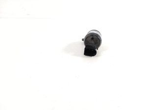Opel Ampera E (2017–2026) Front windshield washer pump 813977 - 3