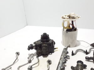 RENAULT Trafic III (2014–2022) Fuel system and its details - 5