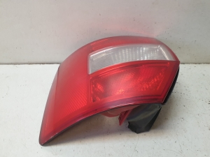AUDI A4 B6 (2000–2005) Eckleuchte hinten 8E994509611S - 5