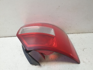 AUDI A4 B6 (2000–2005) Tagumine nurgatuli 8E994509511S - 4