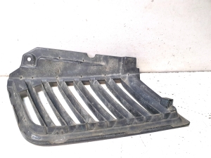 Mitsubishi L 200 (2006–2015) Kühlergrill 142328 - 6