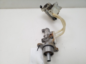 Opel Meriva (2003–2010) Piduri peasilinder Y21627 - 2
