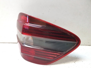 Mercedes Benz ML-Class 164 (2005–2011) Eckleuchte hinten 404122R - 4