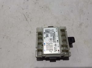 Mercedes Benz GLE-Class 167 (2019–2026) Rear side door control unit A1679002018 - 2