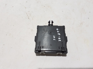 Mercedes Benz GLE-Class 167 (2019–2026) Rear side door control unit A1679002018 - 3