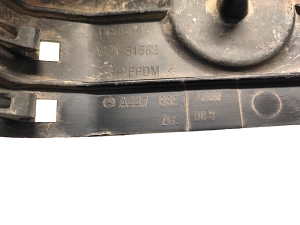Mercedes Benz Vito 447 (2014–2026) Muu kaitse A4478890000 - 3