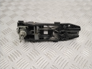 Volkswagen Golf VII (2012–2026) Front door exterior handle 5N0837885H - 5