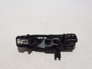 Mercedes Benz GLE-Class 167 (2019–2026) Front door external opening handle and its details - 2