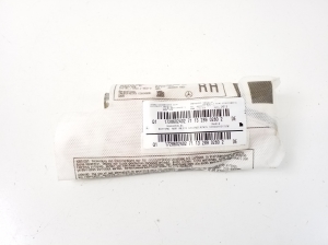 Sitzairbag vorne - A1728602402