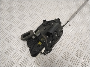 Volkswagen Golf VII (2012–2026) Front door lock 5K1837015D - 3