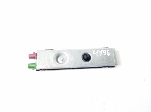 Mercedes Benz SLK-Class 172 (2011–2026) Antenna amplifier A1729051301 - 2