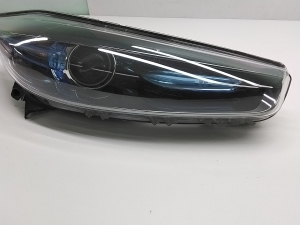 RENAULT Zoe (2012–2026) Headlight 260109891R - 6