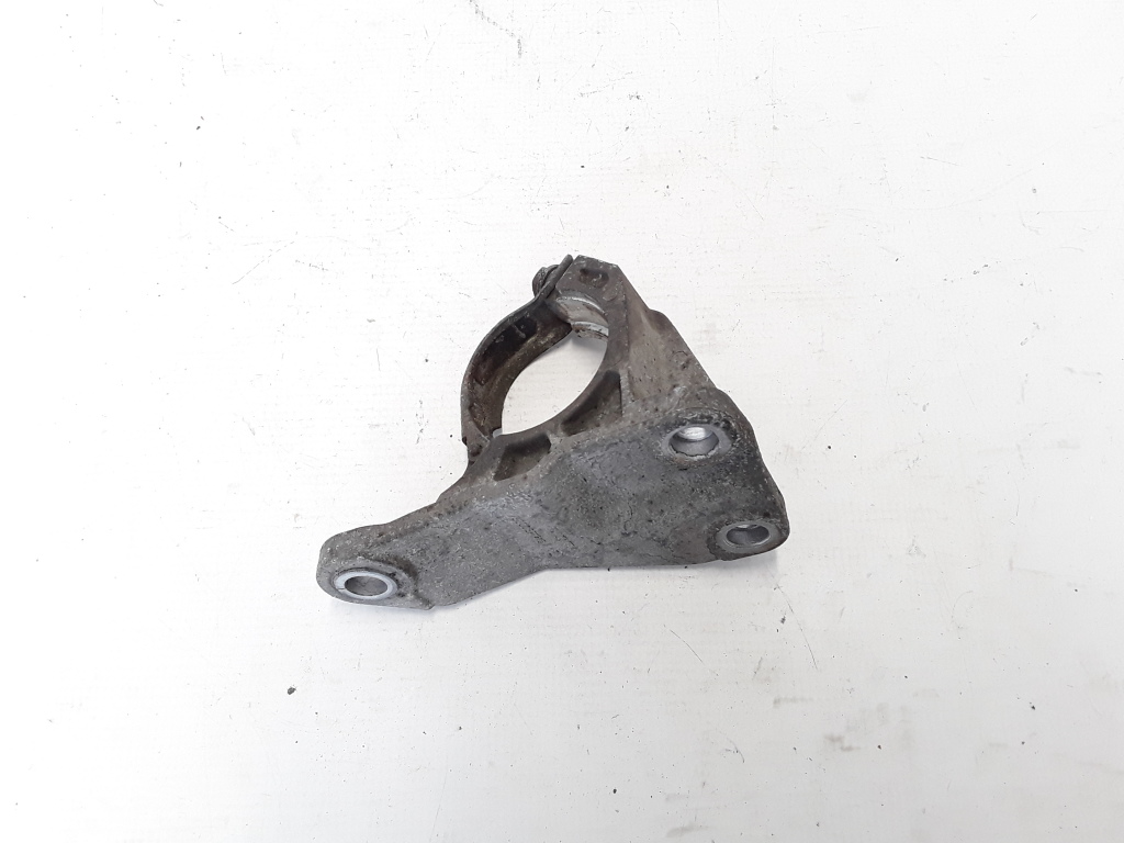 RENAULT Laguna 3 generation (2007-2015) Axle Bracket 8200371715 21084830