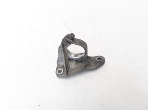   Halter der Antriebswelle vorne  - 8200371715 