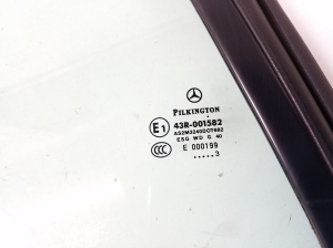 Mercedes Benz SLK-Class 172 (2011–2026) Seitenscheibe hinten (Karosserie) A1726700210 - 3