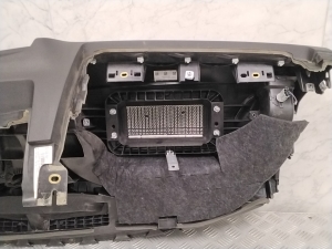 AUDI A3 8V (2012–2020) Armatuurlaud 8V1858041A - 2