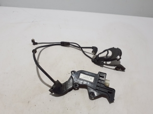 Mercedes Benz GLE-Class 167 (2019–2026) Rear abs sensor cable A1675401625 - 2