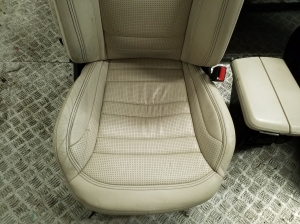Mercedes Benz GLS 166 (2015–2019) Salons un tā detaļas - 5