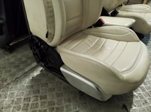 Mercedes Benz GLS 166 (2015–2019) Salons un tā detaļas - 25