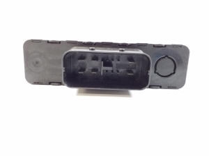 AUDI A7 (2010–2018) Control unit 8K0959633 - 2