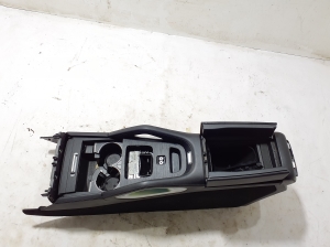 Mercedes Benz GLE-Class 167 (2019–2026) Center console A1676801601 - 2