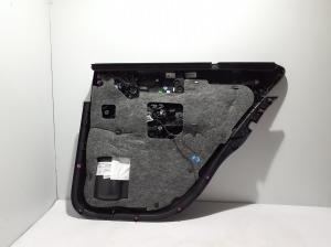 Mercedes Benz GLE-Class 167 (2019–2026) Tagumise küljeukse polster A1677309708 - 2