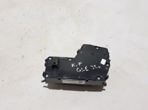 Mercedes Benz GLE-Class 167 (2019–2026) Front seat control switch A1679052001 - 4