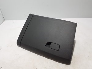   Glove box  - 685007128R 