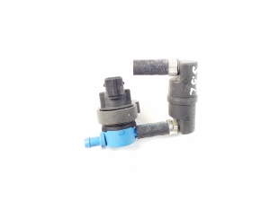 Mercedes Benz SLK-Class 171 (2004–2011) Sonstiges Ventil A0004703693 - 4