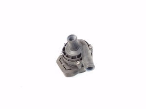 Auxiliary water pump - A2118350028