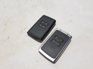 RENAULT Arkana (2019–2026) Ignition key 285C71195R - 2