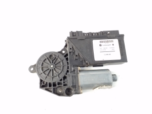 Porsche Cayenne (2002–2010) Hinterer Seitentür-Fensterhebermotor 7L0959795