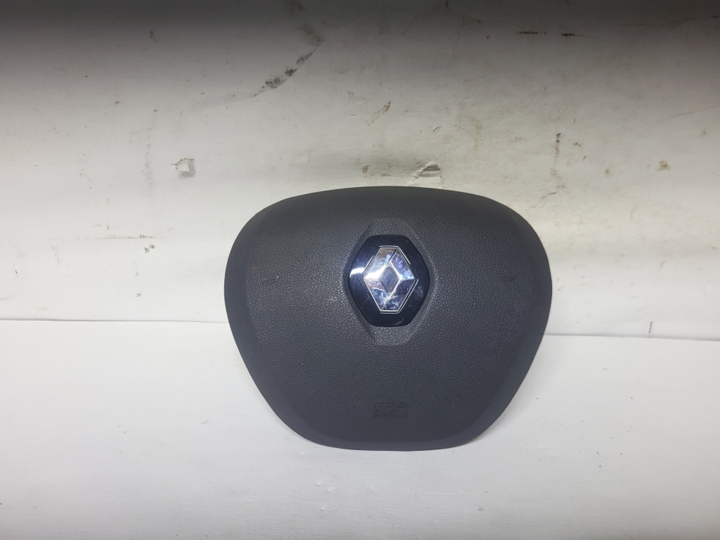 RENAULT Trafic III (2014–2022) Stūres drošības spilvens 34143387C RENAULT Trafic III (2014–2022) Stūres drošības spilvens 34143387C