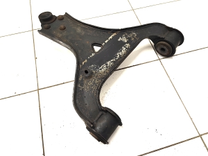 Mercedes Benz Vito 447 (2014–2026) Eesmine õõtshoob A4473303000 - 2