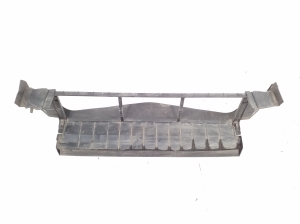 Mercedes Benz A-Class 176 (2012–2018) Intercooler air deflector A2465051130 - 4