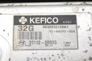 Hyundai i30 (2007–2011) Engine control unit 391122B080 - 2