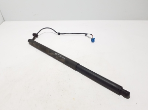 Heckklappendämpfer - A1678901000