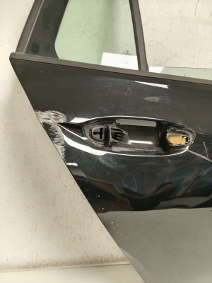 Volkswagen Golf VIII (2019–2026) Tür hinten - 3
