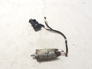   Moteur de direction assistée sur crémaillère  - 41519364B 